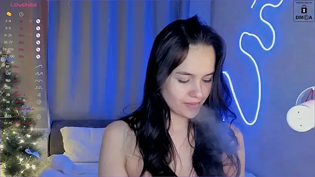 Snapshot of _Sweetie_ chatting on 12/28/24, 05:35 Sweetie online show from 12/28/24, 05:35