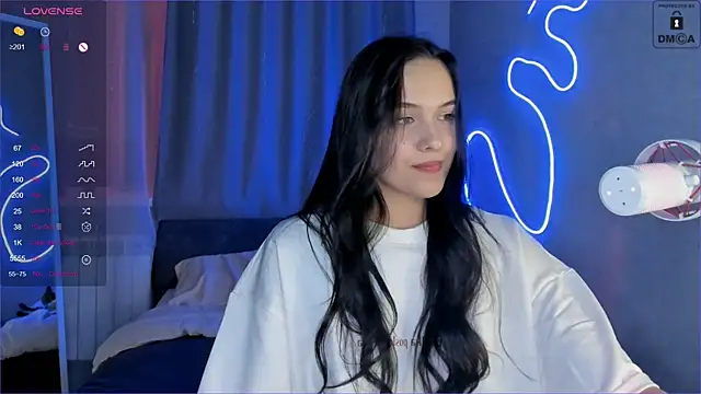 Snapshot of _Sweetie_ chatting on 01/17/25, 03:22 Sweetie online show from 01/17/25, 03:22