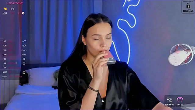 Snapshot of _Sweetie_ chatting on 01/27/25, 11:32 Sweetie online show from 01/27/25, 11:32