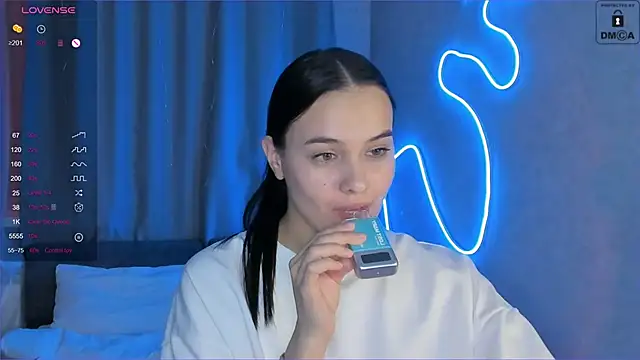 Snapshot of _Sweetie_ chatting on 01/30/25, 12:18 Sweetie online show from 01/30/25, 12:18