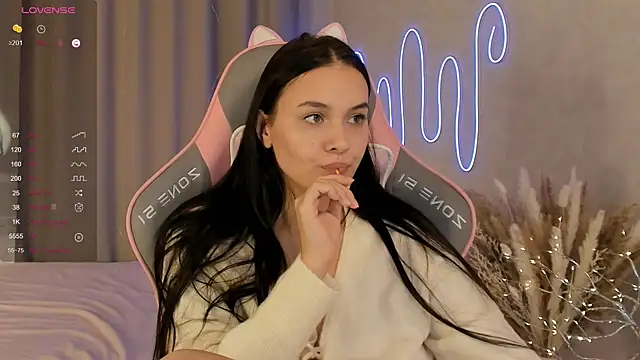 Snapshot of _Sweetie_ chatting on 02/22/25, 01:46 Sweetie online show from 02/22/25, 01:46