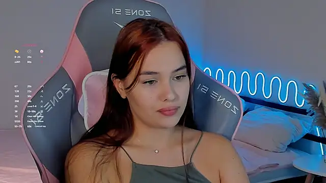 Snapshot of _Sweetie_ chatting on 09/09/25, 01:32 Sweetie online show from 09/09/25, 01:32