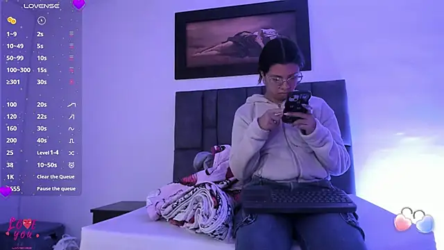 Vahiolet smith online show from 01/11/26, 03:33