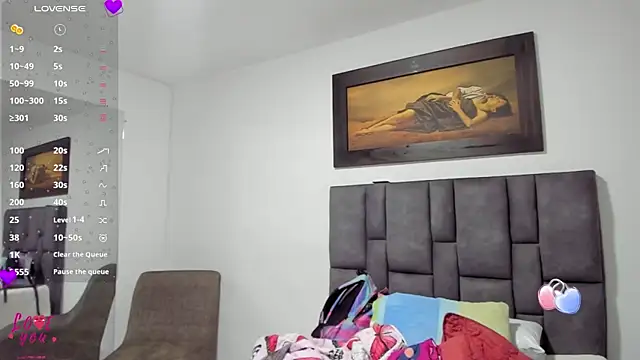 Vahiolet smith online show from 02/05/26, 12:04