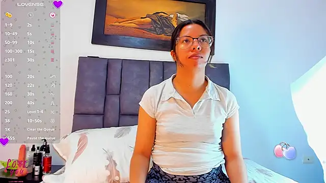 Vahiolet smith online show from 02/13/26, 03:24