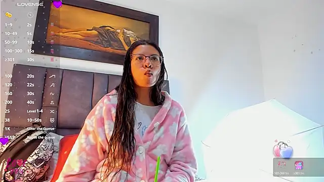 Vahiolet smith online show from 02/24/26, 03:37