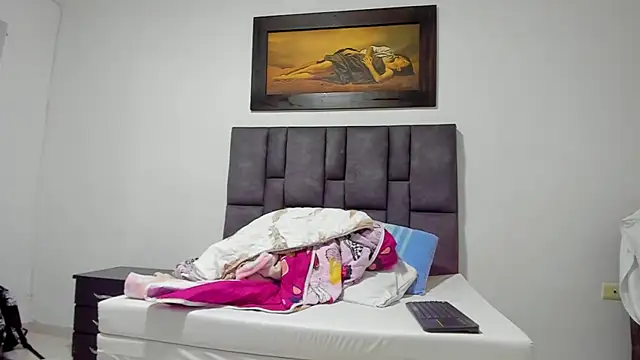 Vahiolet smith online show from 02/25/26, 03:16