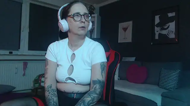 EiskalterEngel74 online show from 01/10/25, 11:18