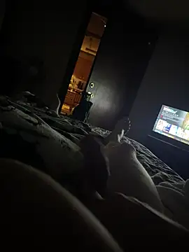 Snapshot of hilljack8 chatting on 12/05/25, 03:26 hilljack8 online show from 12/05/25, 03:26