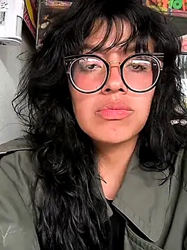 Snapshot of Fun_Everywhere chatting on 02/15/25, 08:43 Fun Everywhere online show from 02/15/25, 08:43