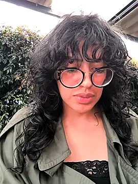 Snapshot of Fun_Everywhere chatting on 03/16/25, 03:39 Fun Everywhere online show from 03/16/25, 03:39