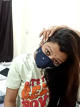 Snapshot of payal_sharma1 chatting on 12/29/24, 05:54 payal sharma1 online show from 12/29/24, 05:54