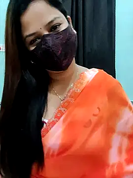 Snapshot of payal_sharma1 chatting on 03/12/25, 05:28 payal sharma1 online show from 03/12/25, 05:28