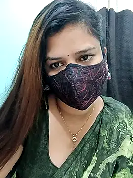 Snapshot of payal_sharma1 chatting on 03/21/25, 01:23 payal sharma1 online show from 03/21/25, 01:23