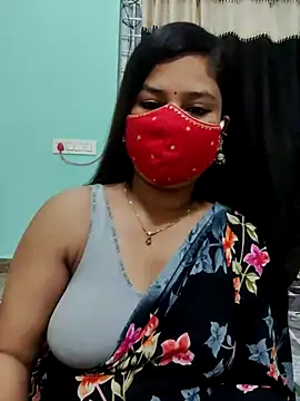 Snapshot of payal_sharma1 chatting on 09/10/25, 05:40 payal sharma1 online show from 09/10/25, 05:40