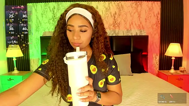 Snapshot of SpicyAmelia chatting on 09/14/25, 12:37 SpicyAmelia online show from 09/14/25, 12:37