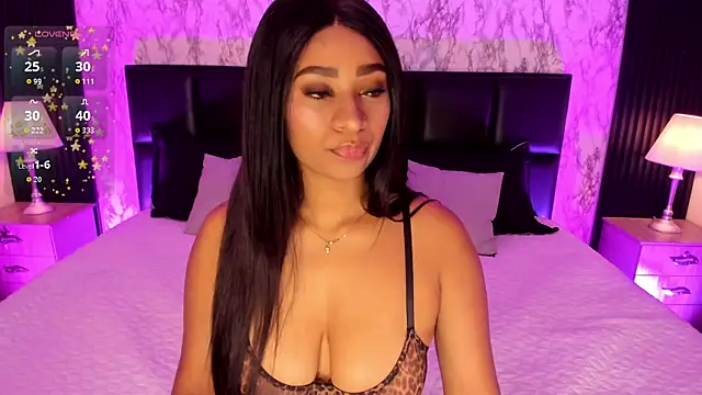 Snapshot of SpicyAmelia chatting on 10/22/25, 01:33 SpicyAmelia online show from 10/22/25, 01:33