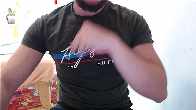 Snapshot of defuego_ chatting on 02/12/25, 10:56 defuego online show from 02/12/25, 10:56