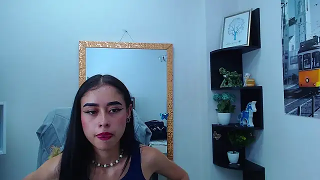 Snapshot of AnnySweett_ chatting on 03/05/25, 08:00 AnnySweett online show from 03/05/25, 08:00