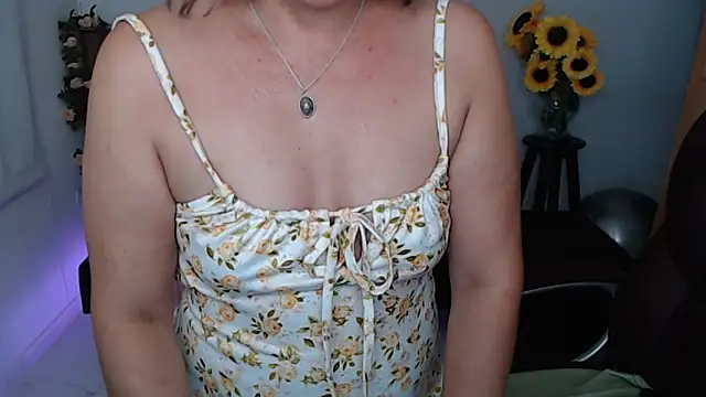 Ghada milf online show from 05/15/26, 11:12