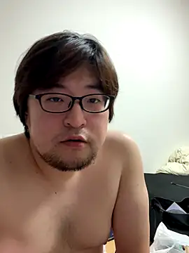 yuuki198912 online show from 11/11/25, 05:13