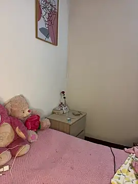 Snapshot of HallieLemon1 chatting on 01/19/25, 03:50 HallieLemon1 online show from 01/19/25, 03:50