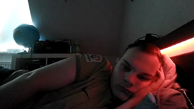 Snapshot of Nicolasjlhkjzl chatting on 04/03/26, 12:47 Nicolasjlhkjzl online show from 04/03/26, 12:47