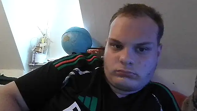 Nicolasjlhkjzl online show from 06/30/26, 05:03