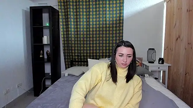 Snapshot of Kendra_SXY chatting on 11/08/25, 02:45 Kendra SXY online show from 11/08/25, 02:45