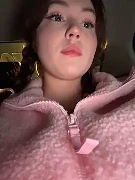 Peachy Dream online show from 10/29/25, 06:09