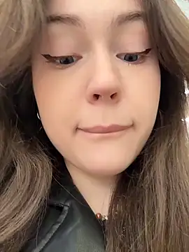 Peachy Dream online show from 04/02/26, 03:42