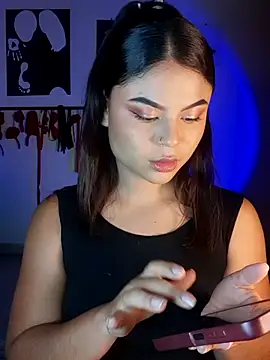 Cleo hills online show from 09/21/25, 01:57