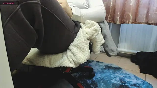 Snapshot of Queen_Sport chatting on 11/22/25, 07:40 Queen Sport online show from 11/22/25, 07:40