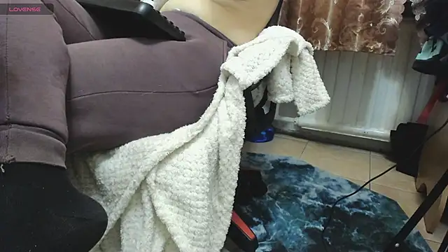 Snapshot of Queen_Sport chatting on 12/04/25, 05:39 Queen Sport online show from 12/04/25, 05:39