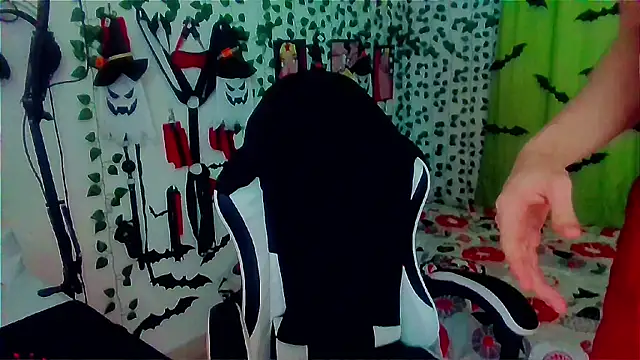 Andy gray online show from 11/12/25, 01:22