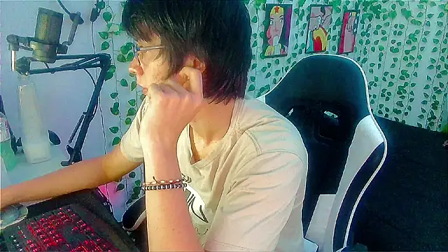 Andy gray online show from 03/04/26, 11:27