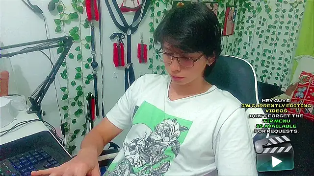 Andy gray online show from 04/12/26, 12:32