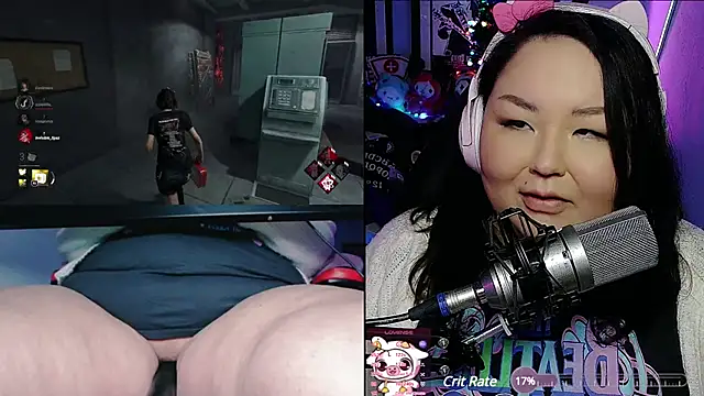 Snapshot of EmGreens chatting on 01/19/25, 09:44 EmGreens online show from 01/19/25, 09:44