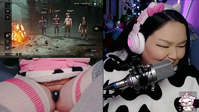 Snapshot of EmGreens chatting on 01/25/25, 08:00 EmGreens online show from 01/25/25, 08:00