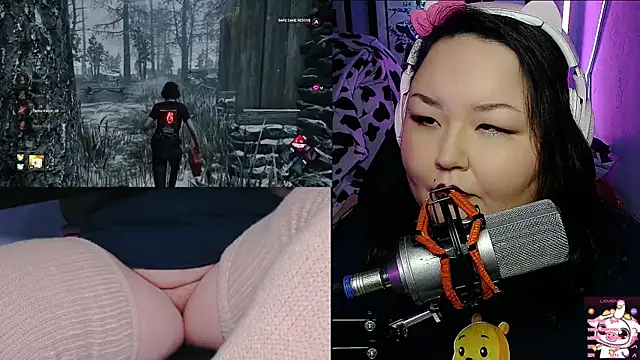 Snapshot of EmGreens chatting on 02/09/25, 07:27 EmGreens online show from 02/09/25, 07:27