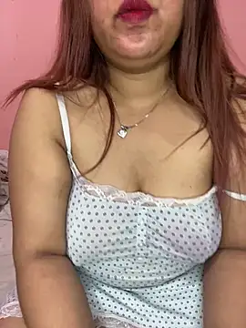 Snapshot of Ruchikalive chatting on 02/21/25, 12:28 Ruchikalive online show from 02/21/25, 12:28