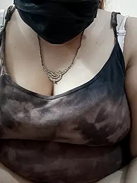 Snapshot of Ruchikalive chatting on 09/26/25, 02:54 Ruchikalive online show from 09/26/25, 02:54