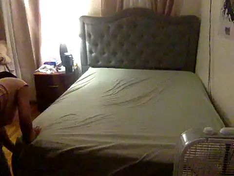 Snapshot of turbides22 chatting on 02/03/25, 03:42 turbides22 online show from 02/03/25, 03:42