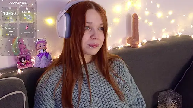 Snapshot of ValBae chatting on 01/07/26, 09:17 ValBae online show from 01/07/26, 09:17