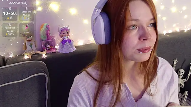 Snapshot of ValBae chatting on 01/12/26, 09:20 ValBae online show from 01/12/26, 09:20