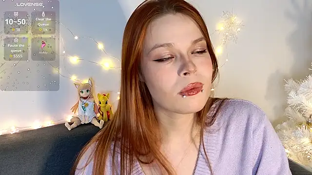 Snapshot of ValBae chatting on 01/18/26, 10:02 ValBae online show from 01/18/26, 10:02