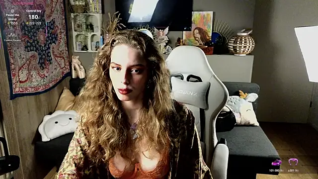 AyreenMoore online show from 09/22/25, 08:55