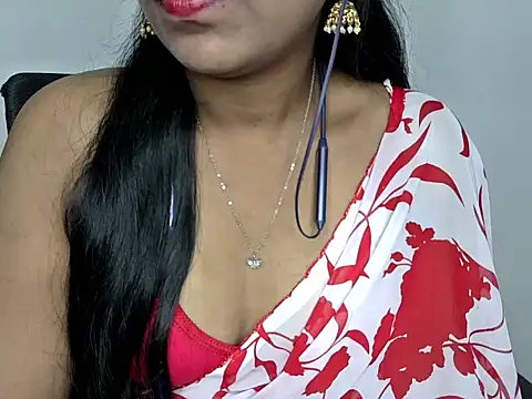 shila20 online show from 02/02/25, 03:28