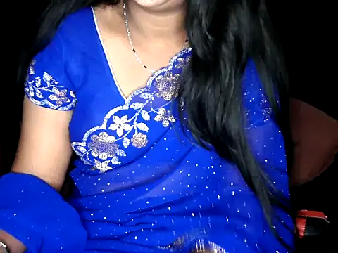 shila20 online show from 12/14/25, 10:36