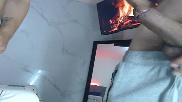 Snapshot of Arturo_volcan chatting on 12/11/24, 11:10 Arturo volcan online show from 12/11/24, 11:10